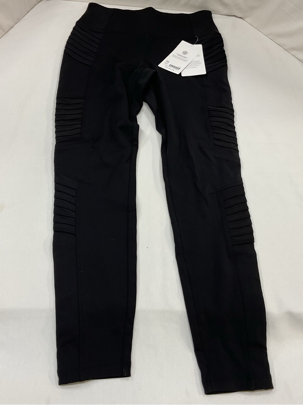 Athleta NWT Delancey Moto Tight Black Leggings Size S Zipper‎ Ankles Ribbed